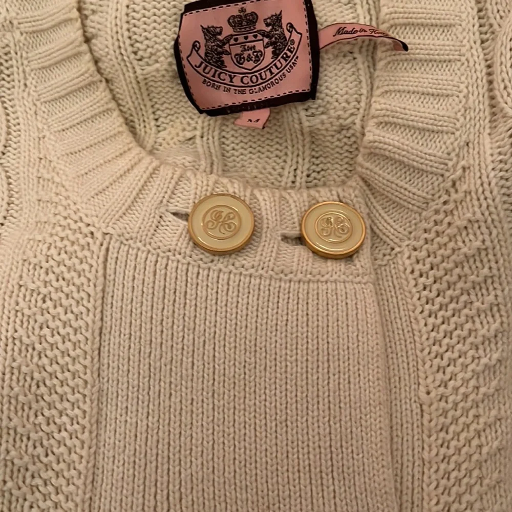 Juicy couture novelty Cabel knit cardigan.